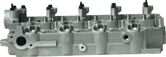 4D56 4D56T رأس أسطوانة الألومنيوم لميتسوبيشي مونتيرو باجيرو كانتر 2.5L 8V L200 MD303750 MD348983 MD351277 MD313587 908513
