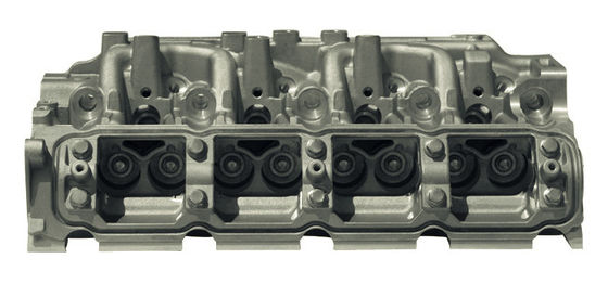 NISSAN PrimaStar Primera InterStar F9Q رأس الاسطوانة من الألومنيوم 7701478573 4401521 4416854 93195299 9109521 908564 1.9L 8V
