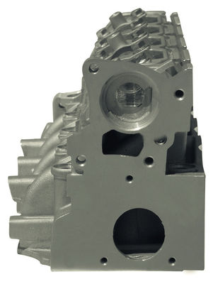 NISSAN PrimaStar Primera InterStar F9Q رأس الاسطوانة من الألومنيوم 7701478573 4401521 4416854 93195299 9109521 908564 1.9L 8V