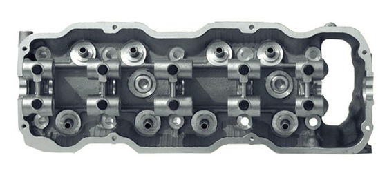 NISSAN E23 F22 GC22 D21 Z20 Z20S Z20E رأس أسطوانة الألومنيوم 11041-27G00 2.0L 8V
