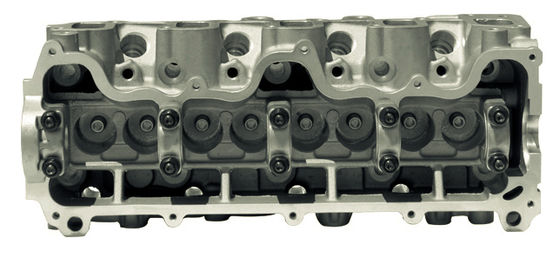 X17TD 4EE1T 4EEAT 17DR رأس الاسطوانة لـ أوبيل كومبو Astra F Vectra A Kadett E MAZDA 323 SV 1.7L 8V 5607008 5607038 607044 908028