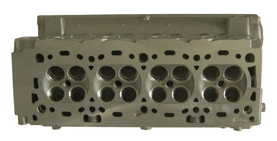 رأس أسطوانة Z16XE1 Z16XEP لمحرك GM OPEL Zafira Vectra Astra Meriva 1.6 لتر 16 صمام 55355011 55353608 24461591 55556284 55559600 71787341 71787343 607156