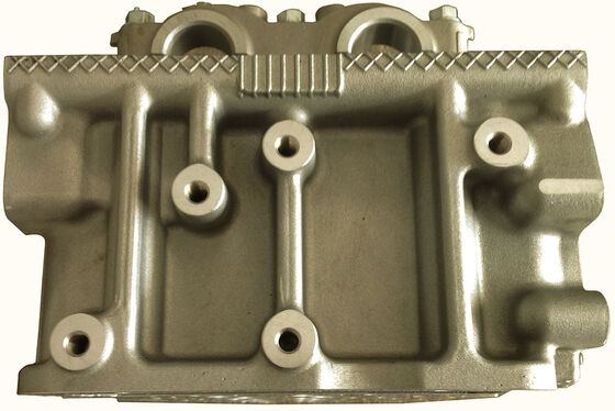 الركاب المشتركة 4M42 رأس أسطوانة الألومنيوم لشركة MITSUBISHI Canter 3.0L 16V ME194151 908516