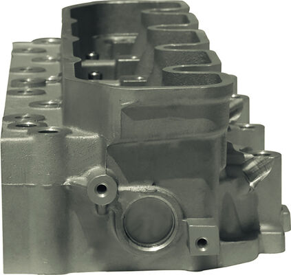 رأس أسطوانة من الألومنيوم 300TDI لشركة مرسيدس بنز سبرينتر 2.5L 8V ERR5027 908761