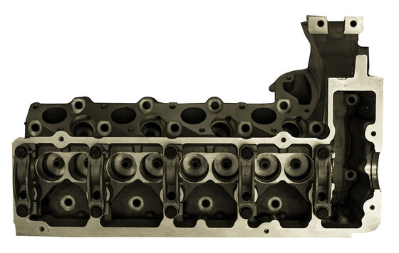 OM601TD رأس أسطوانة الألومنيوم لميرسيدز بنز فيتو سبرينتر 2.3L 8V 6010106120 6010105620 908571